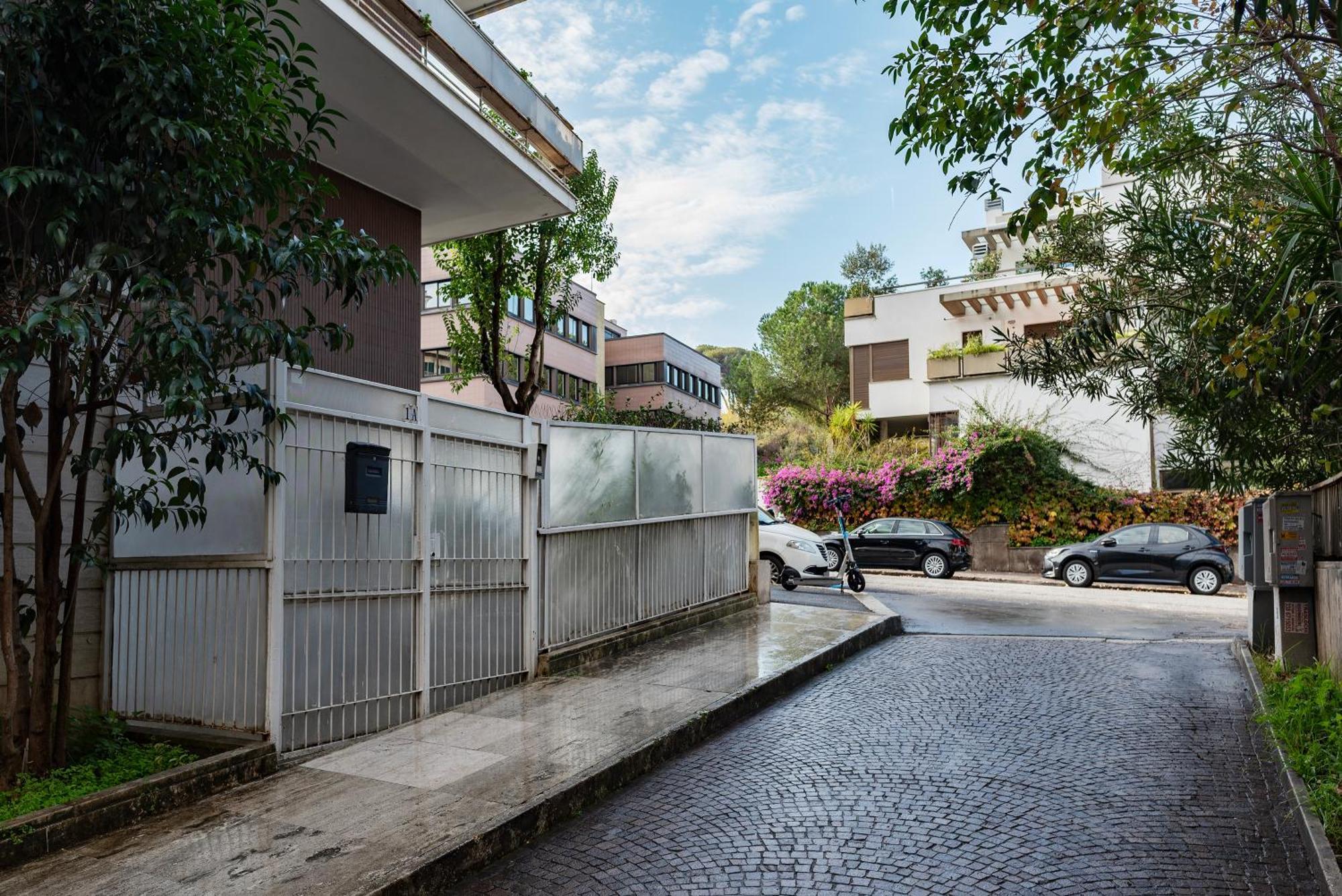San Pietro Terrace Apartment ローマ エクステリア 写真